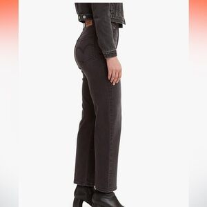 Levi's Women's Ribcage Straight Ankle Jeans in Washed Black